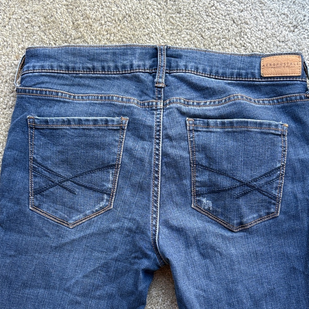 🟩Aeropostale Dark Blue Skinny Jeans Distressed knee - Picture 8 of 8
